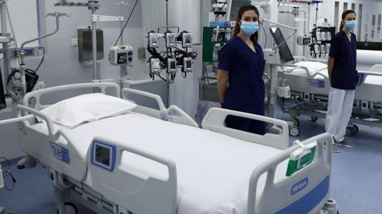 Κορονοϊός: Πόσα κρεβάτια ΜΕΘ υπάρχουν κενά στα νοσοκομεία της Αττικής- Πληρότητα 95%