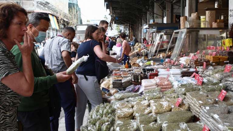 Πληθωριστικό σοκ 9,2% τον Απρίλιο - Αύξηση 57,5% στην ενέργεια, 8,2% στα τρόφιμα