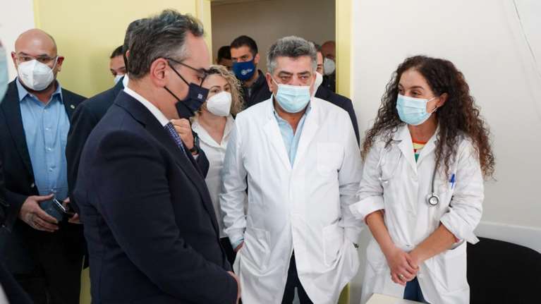 Κρήτη - Κοντοζαμάνης: Η πανδημία δεν έχει τελειώσει - Είμαστε έτοιμοι για το τρίτο κύμα