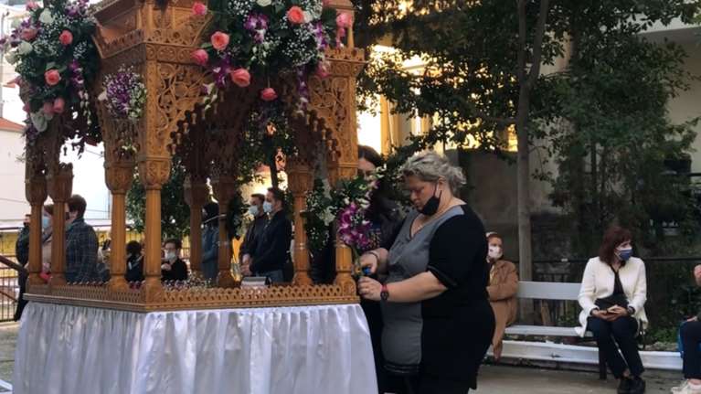 Επιτάφιος: Πώς θα γίνει η περιφορά και το προσκύνημα - Όλα τα μέτρα εντός και εκτός των ναών