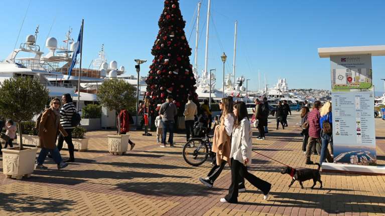 Πρωτοχρονιά με 20 βαθμούς και νέα θερμή εισβολή - Πότε έρχεται η πρώτη ψυχρή μεταβολή του καιρού