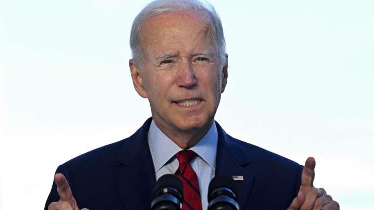 Τζο Μπάιντεν: Γιατί είναι ξανά θετικός στον κορονοϊό μέσα σε λίγες ημέρες - Η σπάνια περίπτωση επανεμφάνισης του ιού