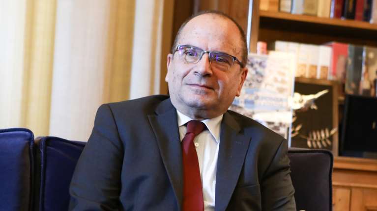 Απάντηση Ράμμου στην κυβέρνηση: Ο Μητσοτάκης ουδέποτε ζήτησε να με συναντήσει - Βαθιά προσβλητικό ότι παίζω πολιτικό ρόλο