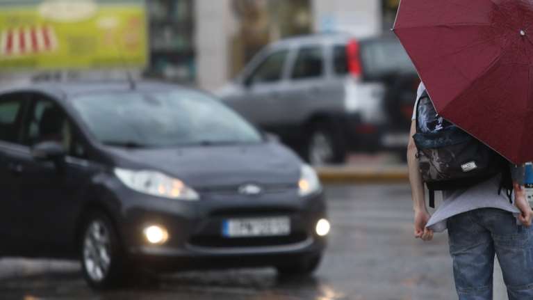Έκτακτο δελτίο καιρού: Βροχές, καταιγίδες και χαλάζι από το απόγευμα του Δεκαπενταύγουστου