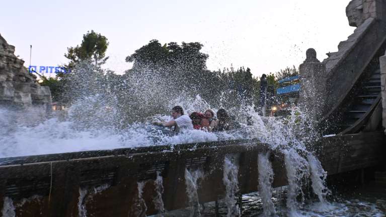 Ατύχημα στο Allou Fun Park: "Βόμβα" Καπερνάρου - Στη βάρκα έπρεπε να βρίσκονται τρία άτομα, όχι τέσσερα