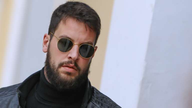 Μάνος Δασκαλάκης: Αυτό είναι το εξώδικο στην Πισπιρίγκου - Θέλει μόνο τον γκρι φάκελο από το σπίτι [Βίντεο]