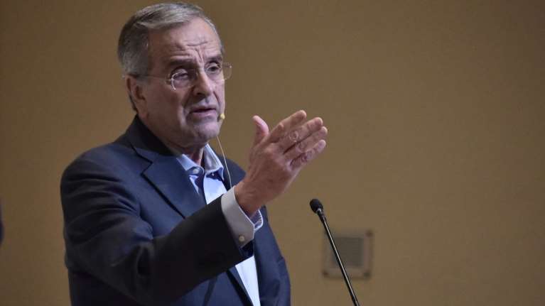 "Αδειάζει" τον Μουρούτη ο Σαμαράς: "Η υποψηφιότητά του δεν έχει σχέση με εμάς" λένε πηγές του πρώην πρωθυπουργού