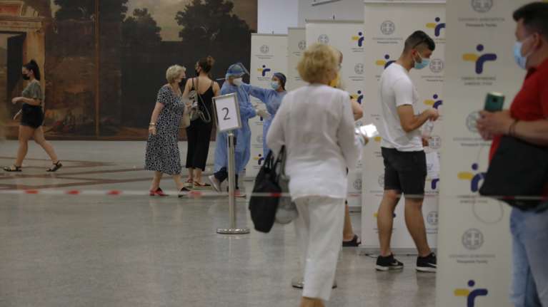 ΕΟΔΥ: Τα 143 σημεία όπου θα γίνονται rapid test την Τρίτη