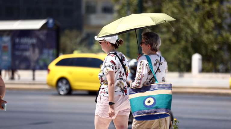 Τη Δευτέρα υποχωρεί ο καύσωνας: 44άρια σήμερα και το Σάββατο - Το νέο δελτίο της ΕΜΥ