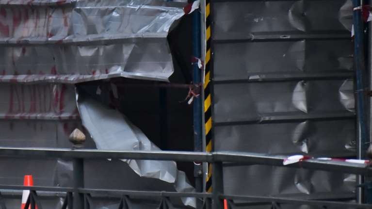 ΠΑΣΟΚ για έκρηξη απέναντι στο Υπ. Εργασίας: Η ενέργεια αυτή συνιστά κοινή εγκληματική δράση – Καταδικάζουμε απερίφραστα