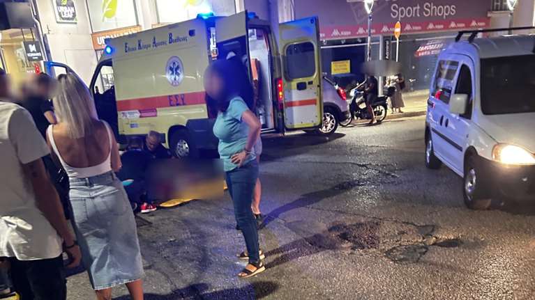 Αγρίνιο: Άγριος ξυλοδαρμός 23χρονου στο κέντρο της πόλης - Συνελήφθησαν τρεις νεαροί