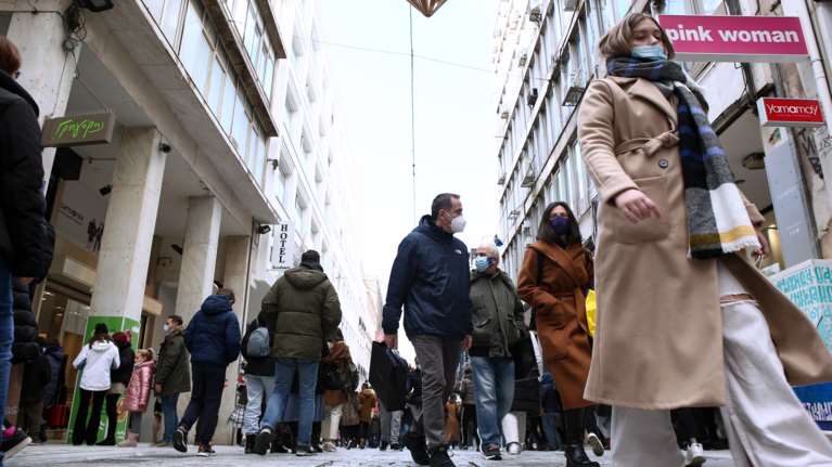 Delmicron και Flοrona τρομάζουν τους ειδικούς: Ποιοι κινδυνεύουν περισσότερο από το &quot;κοκτέηλ&quot; των μεταλλάξεων