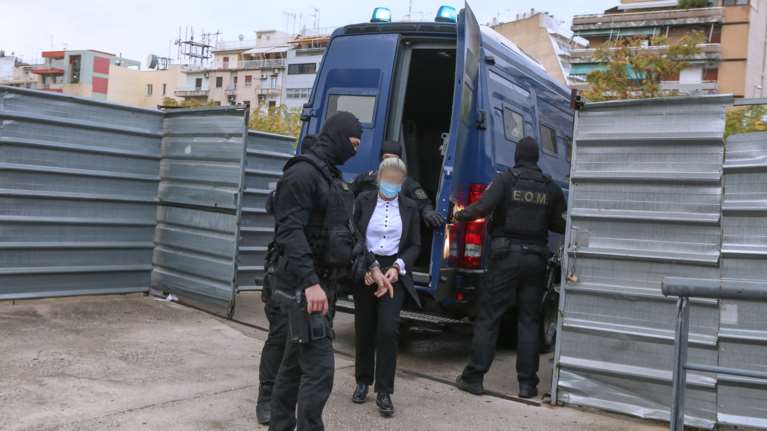 Επίθεση με βιτριόλι - Λύτρας: Δεν υπάρχει το κατάστημα που λέει η Kακαράντζουλα ότι πήρε το υγρό