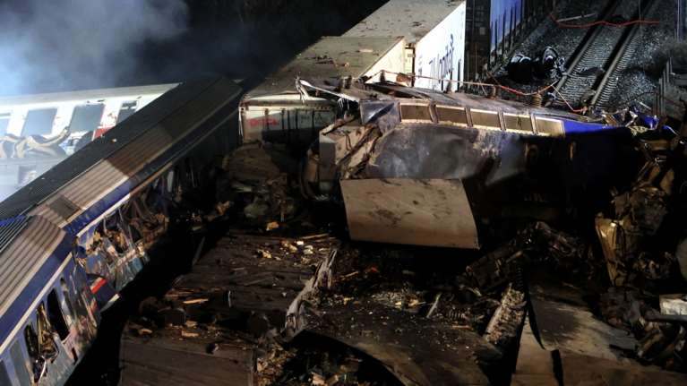 Ξεσπά πατέρας θύματος στα Τέμπη: &quot;Στο τέλος θα μου πουν ότι το παιδί μου αυτοκτόνησε - Το πόρισμα Καρώνη αγοράστηκε&quot;