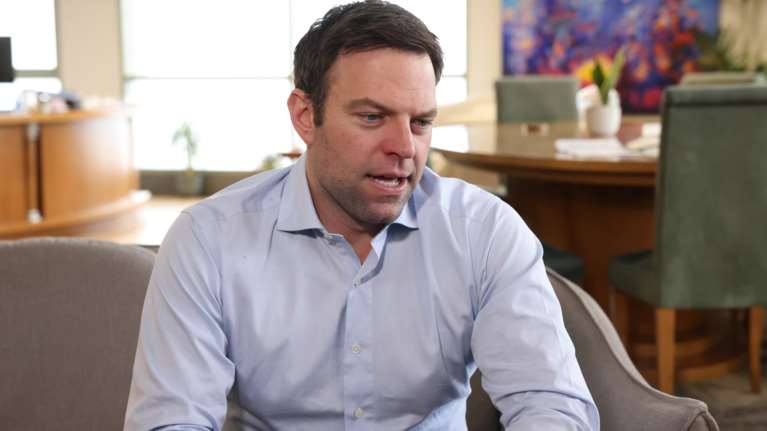 Κασσελάκης: Όλοι οι Στέφανοι μου λένε ότι έχει πάρει αξία η ονομαστική εορτή από τότε που μπήκα στην πολιτική