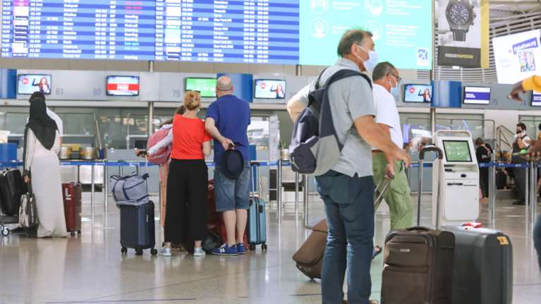 ΥΠΑ: Τι ισχύει για ταξίδια στα νησιά - Παρατείνονται οι αεροπορικές οδηγίες για πτήσεις εξωτερικού