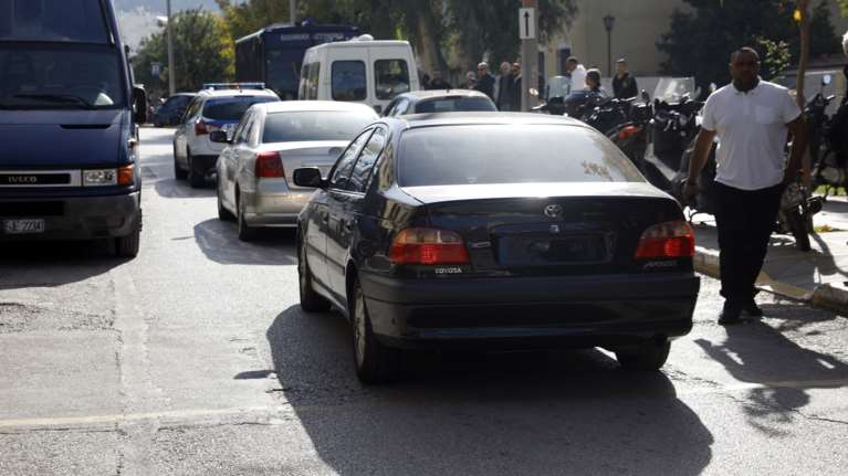 Παγκράτι: Προφυλακίζεται ο φιλόλογος &quot;ενοικιαστής&quot; της αποθήκης &quot;γιάφκας&quot; - Αρνείται την εμπλοκή με τρομοκρατικές οργανώσεις