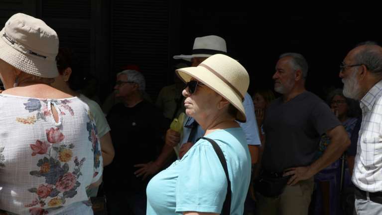 Τα 4 μέτρα στήριξης για τους συνταξιούχους - Τι αλλάζει στις αποδοχές τους, πότε θα εφαρμοστούν