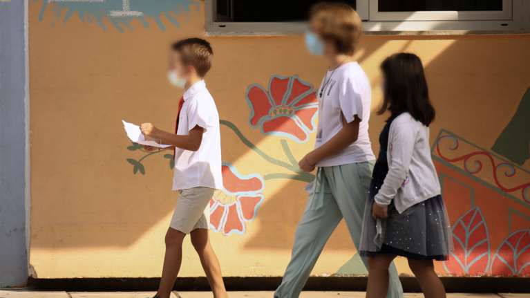 Κορονοϊός: Το 28% των κρουσμάτων είναι παιδιά 4-18 ετών - Πρόκειται για πάνω από 4.000 άτομα