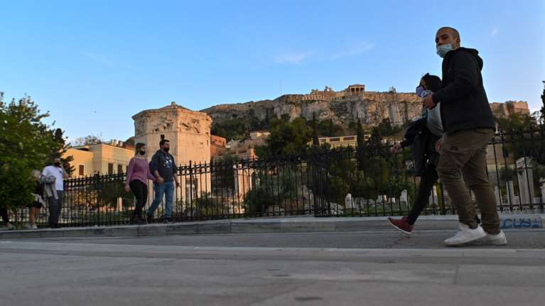 Κορονοϊός: 1.581 νέα κρούσματα στην Αττική - Σε επιφυλακή για το κέντρο της Αθήνας και τη Θεσσαλονίκη