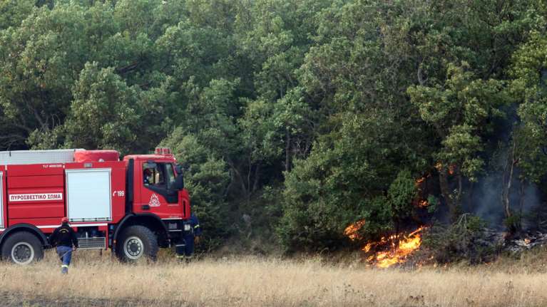 Κρήτη: Νέο πύρινο μέτωπο στην περιοχή Πεζά
