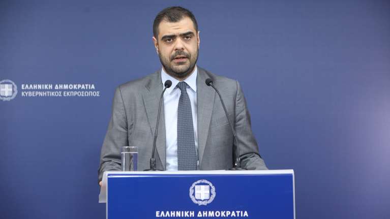 Μαρινάκης: Να μην μείνουν ατιμώρητοι όσοι εξαπολύουν χυδαίες και ρατσιστικές επιθέσεις κατά του Στέλιου Κυμπουρόπουλου