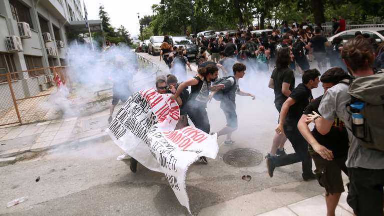 Θεσσαλονίκη: Ελεύθεροι οι έξι προσαχθέντες για τα επεισόδια μετά τις φοιτητικές πορείες