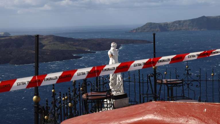 Σεισμοί: Κλειστά έως 28 Φεβρουαρίου τα σχολεία σε Θήρα, Ίο, Ανάφη, Αμοργό - Πότε θα δοθεί το πράσινο φως για το άνοιγμα τους