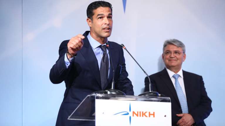 Νίκος Αναδιώτης: Υπάρχει το αρσενικό, το θηλυκό και δεν υπάρχει το ουδέτερο [βίντεο]