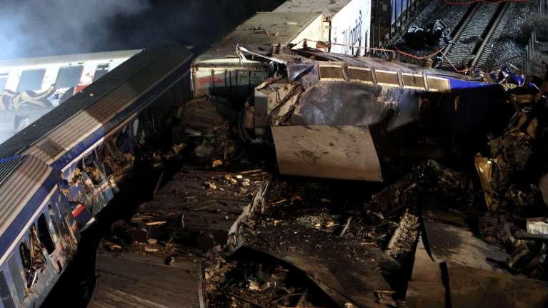 &quot;Αυτό το βίντεο δεν υπάρχει&quot;: Η αναφορά Άδωνι Γεωργιάδη στο ΚΚΕ, το ξυλόλιο και τα Τέμπη - Η αντίδραση του Περισσού