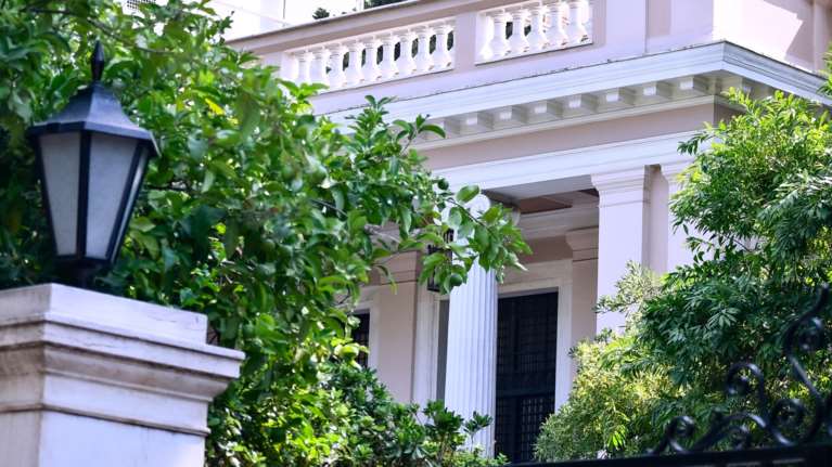 Μπλόκο στο κόμμα Κασιδιάρη - "Θα το προχωρήσουμε και μόνοι μας", λέει η κυβέρνηση μετά τις ενστάσεις ΣΥΡΙΖΑ