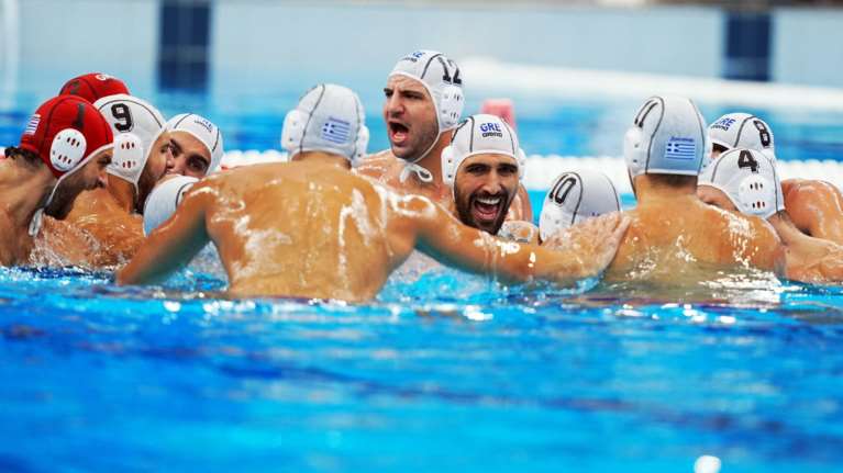 Παγκόσμιο Πρωτάθλημα: Υπερδύναμη η Ελλάδα στο πόλο - Χάλκινο οι άνδρες που διέλυσαν τη Σερβία, χρυσό χθες οι γυναίκες