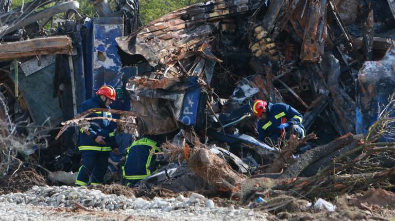 Τραγωδία στα Τέμπη: Οι Ιταλοί πραγματογνώμονες δεν κατάφεραν να διαβάσουν το "μαύρο κουτί" του τρένου