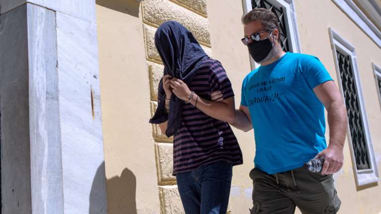 Ελεύθερος ο σάτυρος της Ν. Σμύρνης: Πήρε αναβολή για να δικαστεί την Παρασκευή - Μήνυση και για απόπειρα βιασμού