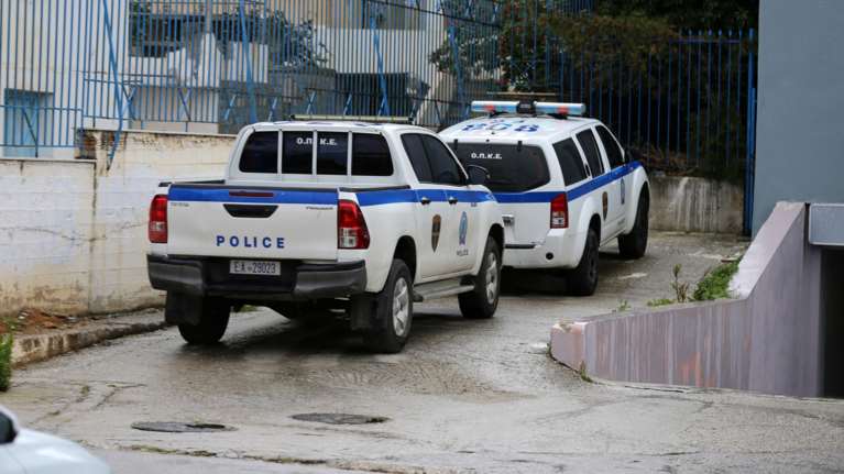 Χανιά: Βαρύ το κατηγορητήριο για τον 21χρονο οδηγό από το &quot;ωτοστόπ του τρόμου&quot; – Στο νοσοκομείο ο πατέρας του