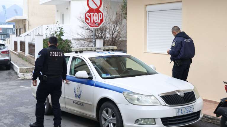 Θεσσαλονίκη: Κατήγγειλε ότι τη βίασε ο εν διαστάσει σύζυγος της – Την απειλούσε μια μέρα νωρίτερα