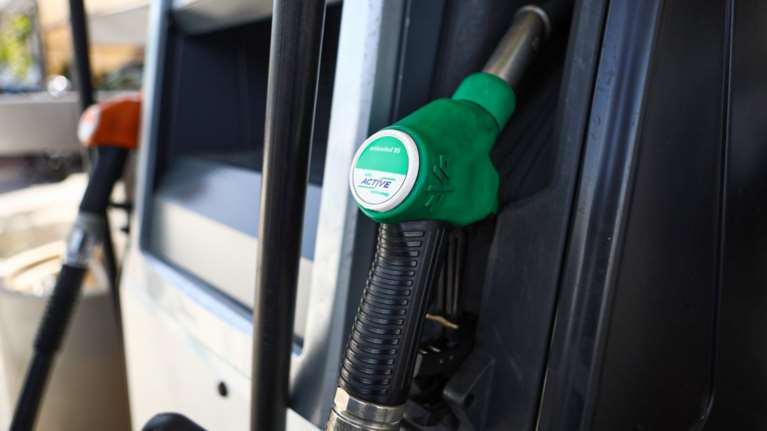 Πώς θα λειτουργήσει το &quot;fuel pass Vol 2&quot; - Διευρυμένα τα κριτήρια, αυξάνεται το ποσό