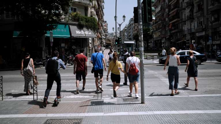 Κορονοϊός: Πέφτουν τα κρούσματα -  489 νέες μολύνσεις - 15 θάνατοι και 256 διασωληνωμένοι