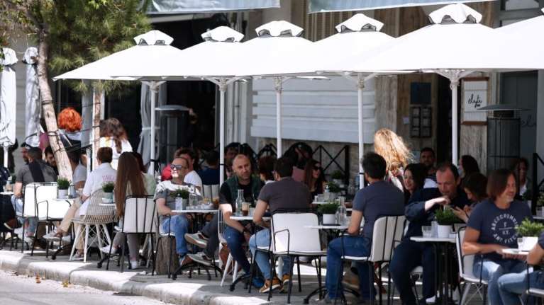 Κορονοϊός: Σταθερό το ιικό φορτίο στη Θεσσαλονίκη και αυτή την εβδομάδα