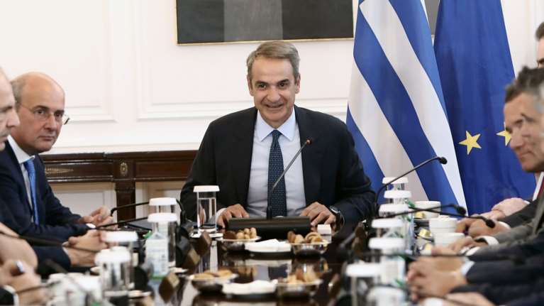 Οι... σιωπηρές νίκες και οι παροχές με μέτρο στη ΔΕΘ - Στο επίκεντρο οικογένεια και δημογραφικό