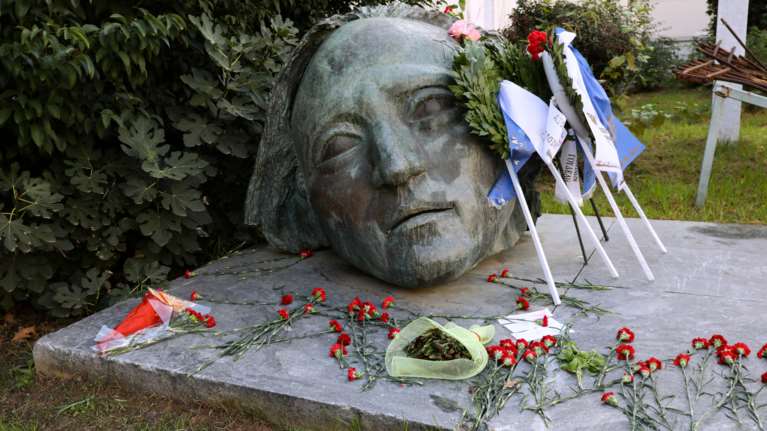 Πολυτεχνείο: Κορυφώνονται οι εορτασμοί της 48ης επετείου - Αυστηρά μέτρα λόγω πανδημίας