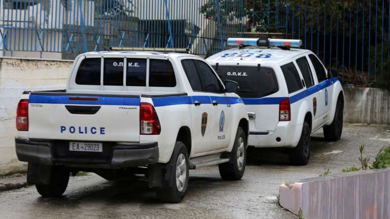 Πώς εξάρθρωσε η ΕΛΑΣ το μεγάλο κύκλωμα εκβιαστών στην Κρήτη - Ανάμεσά τους αστυνομικοί, στρατιωτικοί και παπάδες