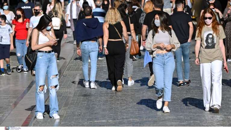 Κορονοϊός: Αυξημένα τα κρούσματα στην Αττική - Έφτασαν τα 531 - 296 στη Θεσσαλονίκη