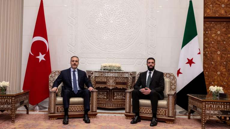 Φιντάν σε Αλ Τζολάνι στη Δαμασκό: Δεν υπάρχει καμία απολύτως θέση για το PKK στη Συρία - Το μήνυμα στον Τραμπ