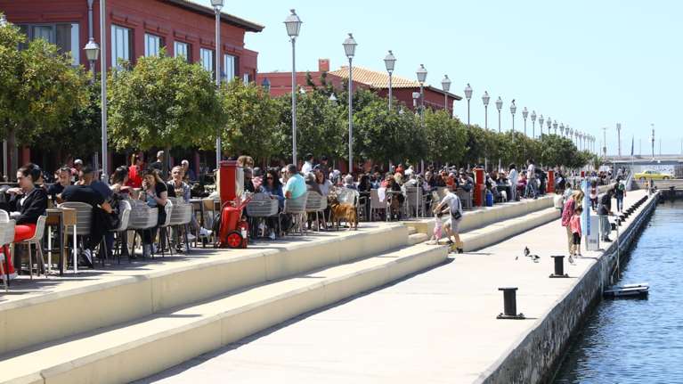 Δεν λέει να μας αφήσει το καλοκαίρι: Ερχεται νέο κύμα ζέστης - Οι θερμοκρασίες μέχρι το τέλος της εβδομάδας