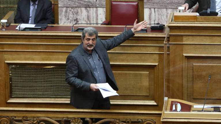 Κύμα συμπαράστασης υπέρ του Πολάκη στο Twitter: "Είμαστε με τον Παυλάρα"