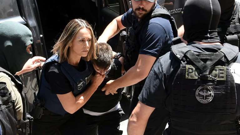 Ειρήνη Μουρτζούκου: Τι συμβαίνει με τους ιατροδικαστές; Δεν "είδαν" τους φόνους των παιδιών και οι υποθέσεις έκλειναν με... πνευμονίτιδες