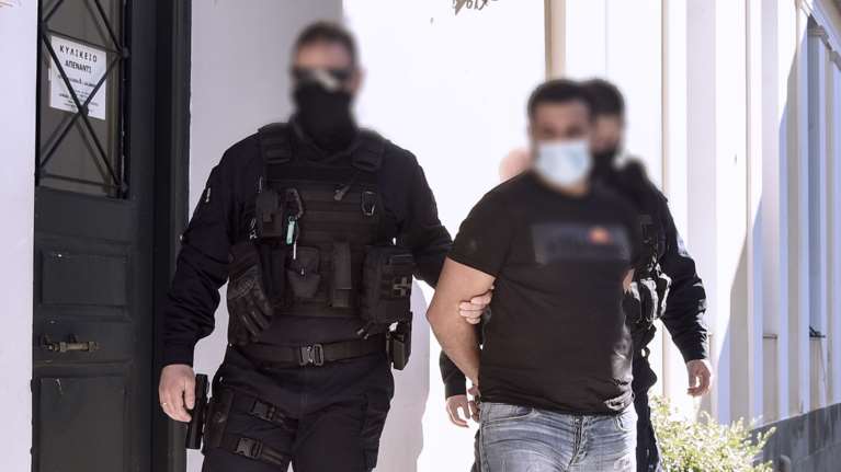 Άγιος Παντελεήμονας: &quot;Με έσερνε στο πάτωμα από τα μαλλιά και έλεγε ότι θα με σκοτώσει&quot; - Η σοκαριστική κατάθεση της 31χρονης