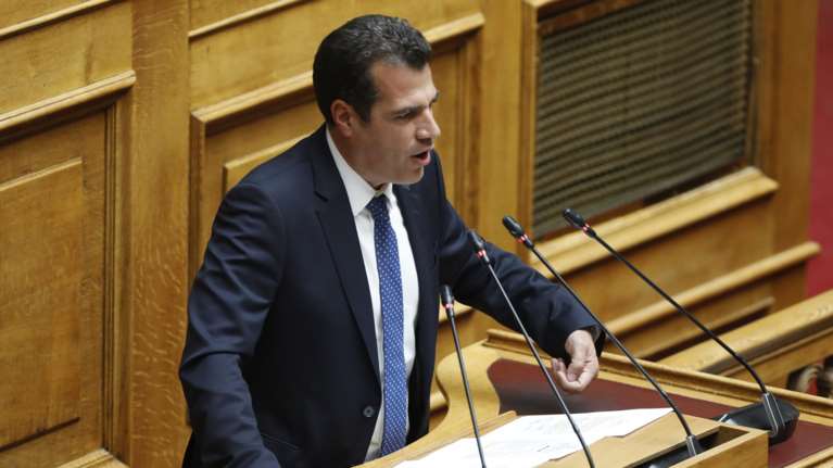 Πλεύρης: Όποιος μπαίνει παράνομα στη χώρα κινδυνεύει με φυλάκιση 2 έως 5 χρόνια, εκτός εάν επιστρέψει