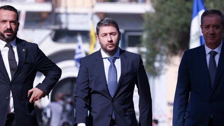 Ανδρουλάκης: Έτοιμος να προσφύγει στο Ευρωπαϊκό Δικαστήριο για την παρακολούθησή του - Κατέθεσε υπόμνημα στη PEGA